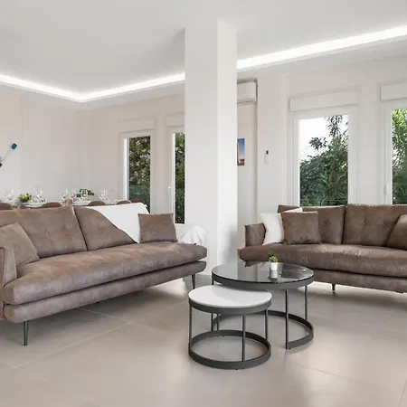 בית נופש Belgravia Club *