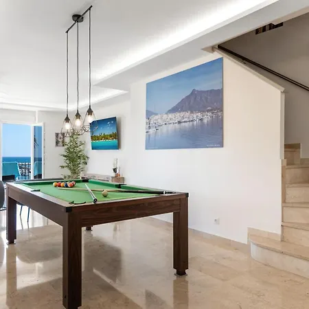 Belgravia Club 埃斯特波纳