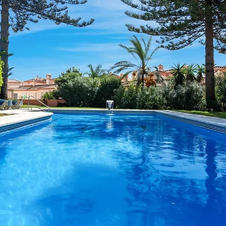 度假居 Belgravia Club *