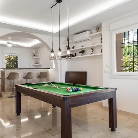 度假居 Belgravia Club