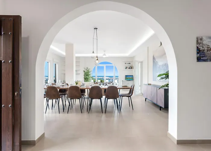 度假居 Belgravia Club *